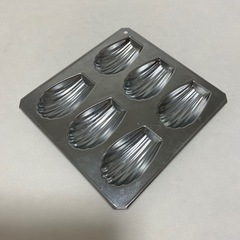 マドレーヌ型