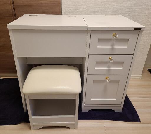 ドレッサー（鏡台） 兼　デスク