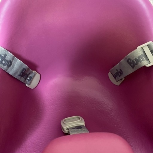 バンボ（Bumbo）グレープ色　数回使用品
