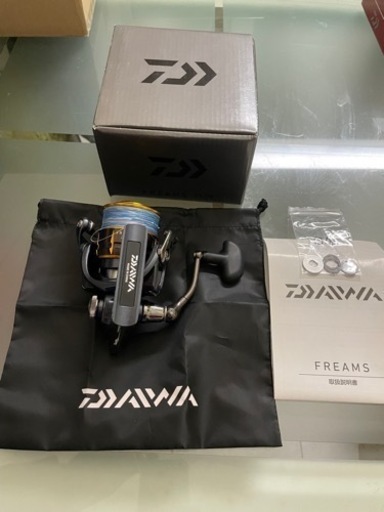 ダイワ　スピニングリール　フリームス