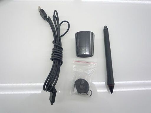 Wacom intuos 5 MEDIUM ペンタブレット PTK-650 ペンタブ グリップペン 簡易動作OK 札幌市手稲区
