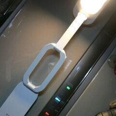 どこでも使えるライト　調光調色充電式　マグネットマウントも可の画像