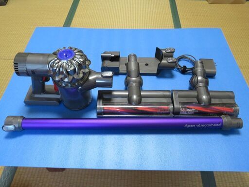 ダイソンコードレス掃除機 DC61　付属品他
