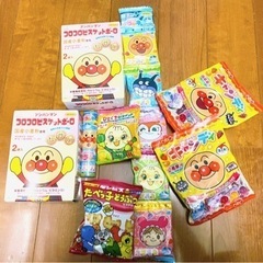 アンパンマン等のお菓子の画像