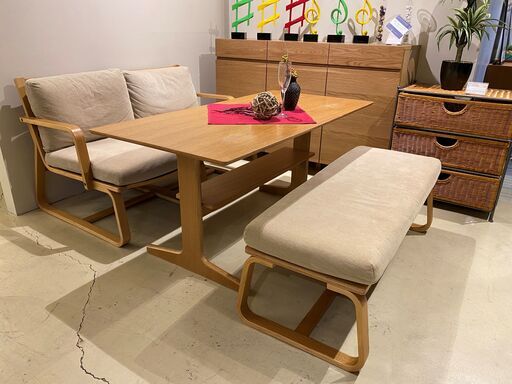 宇都宮でオシャレな家具を探すなら『オトワリバース！』MUJI 無印良品 リビングでもダイニングでも使えるシリーズ ダイニングテーブルセット ナチュラル 付属品あり 中古品