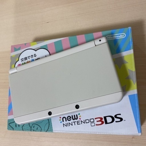 【お譲り完了】Nintendo NEW 3DS ホワイト /モンスターハンタークロス / ACアダプター 付き
