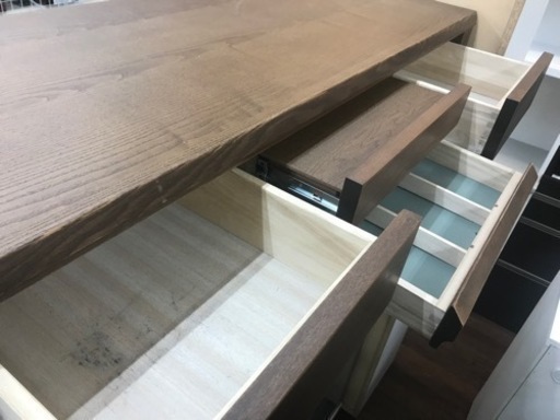 キッチンカウンター　河口家具