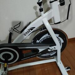 スピンバイク 静音ホイールの画像