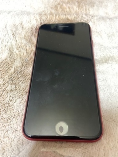 美品　iPhoneSE(2020)64GB ドコモ SIMロック解除済み