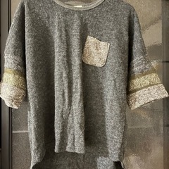 ニットチュニックの画像