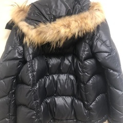 フレッドペリー　ダウンジャケット　Mサイズの画像