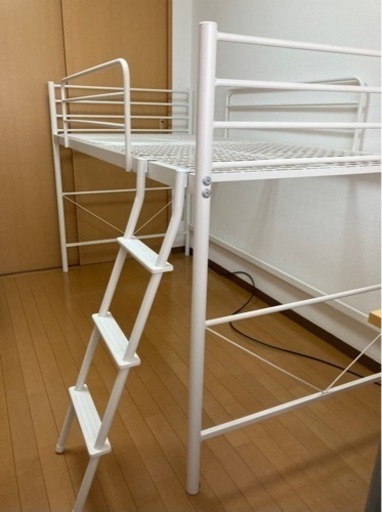 【予定者あり】ニトリ　ミドルベッド