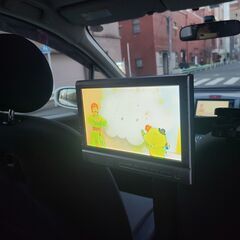 フリードGiエアロ　H20　車検5/4　走行98000ｋ　純正HDDナビ＆地デジＴＶ＆純正リヤモニター　カラーバックカメラ　両側パワースライド　純正エアロ＆15AW　キセノン　7人乗の画像