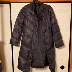 ユニクロ　レディース　ダウンs