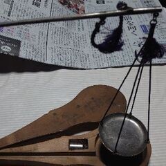 【まさに骨董品！】小さい　秤（はかり）　天秤（てんびん）の画像
