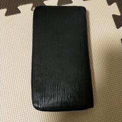 訳あり　ヴィトン黒財布　