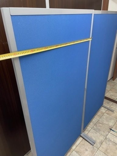 パーティション　ほぼ新品