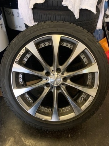 スタッドレスアルミホイールセット(18インチ)4本セット