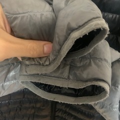 ユニクロ ウルトラライトダウンパーカ カラーブロック メンズXLの画像