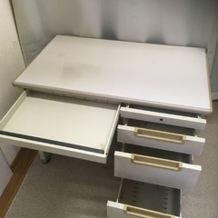 事務机の画像