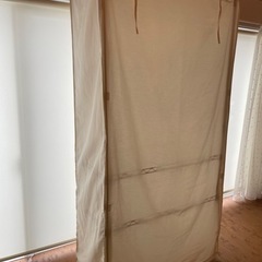 ハンガーの掛けれるメタルラック(ほこりよけカバー付き)