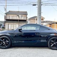 アウディ　TTクーペ2.0TFSI Sラインパッケージ　車検5年8月　地デジ☆の画像