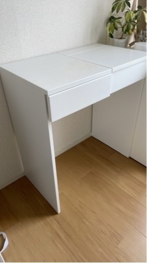 [最終値下げ！！] IKEA ドレッサー　ホワイト　マットセット