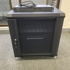 サーバーラック　お譲りします。