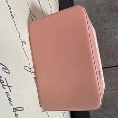化粧品等、旅行時に入れて便利ですの画像