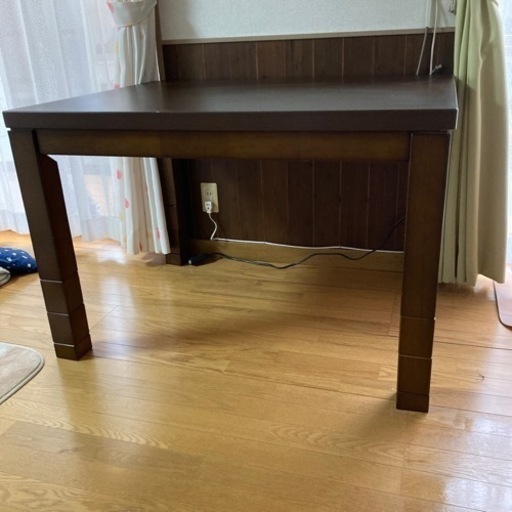 ダイニングテーブルコタツ
