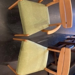 ニトリ　椅子２脚の画像