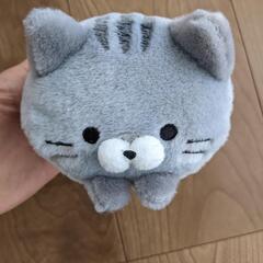 ネコぬいぐるみ