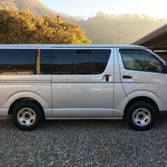 年式：平成17年 / 走行距離：211000 km / 修復歴：なし / 車検： 令和 4年8月／4WD／スタッドレスタイヤの画像