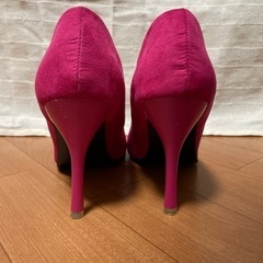値下げしました【美品】パンプス　24.5cmの画像