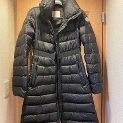 MONCLER モンクレール　ダウンコート