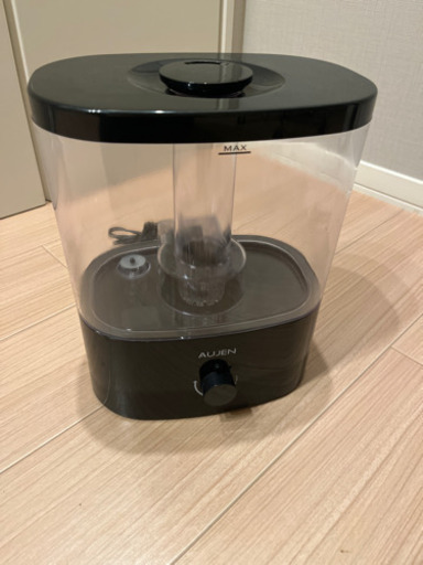 加湿器　AUJEN  早い者勝ち
