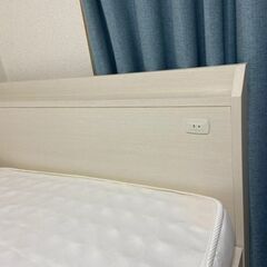 1年使用状態良好のニトリ シングルベッド＆マットレスの画像