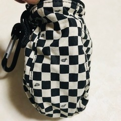 白×黒　チョークポーチ　ベルト通し付　カラビナ付きの画像