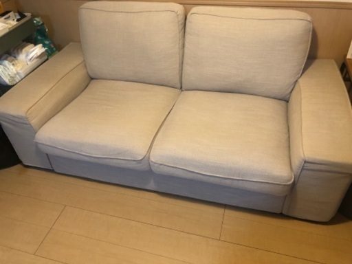 IKEAソファー売ります