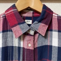 UNIQLO  チェックネルシャツの画像