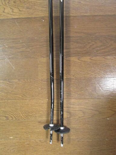 スキーセット 板＆ビンディング：ROSSIGNOL、ストック：KIZAKI、ブーツ:Bighorn