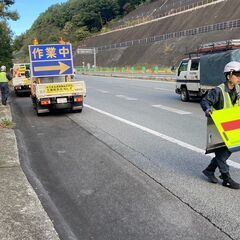 色んな意味で楽な仕事です！髪型髪色ヒゲ自由で高月給＆週払い可！★学歴・経験不問★18歳以上～の画像