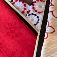 成人式　髪飾り、半衿の画像