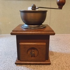 コーヒーセット（コーヒーミル&ビアレッティ）の画像
