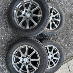 215/65R16  アルミホール、スタッドレスタイヤ4本セット！