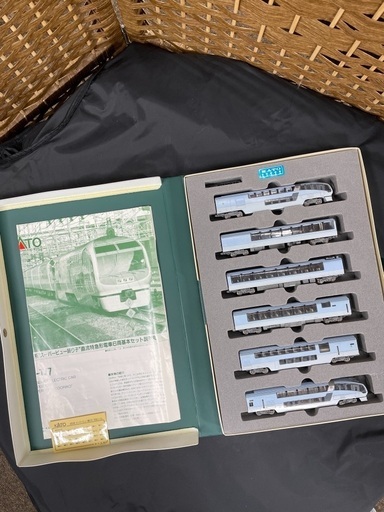 KATO 10-177 251系スーパービュー踊り子号☆模型☆鉄道☆電車（Ａ324）