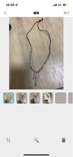 フェザーネックレス