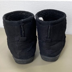 ムートンブーツ黒17,0cmの画像