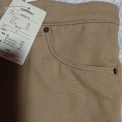 新品 ウエスト80 暖か裏起毛 ブーツカット風パンツ ベージュの画像