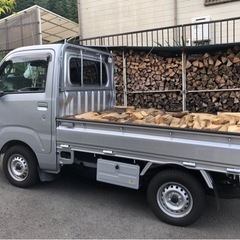 薪🔥薪ストーブ　キャンプ　軽トラ煽り一杯🔥の画像